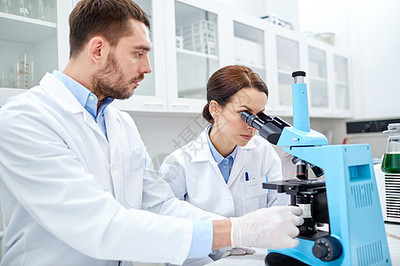 科学化学技术生物学人的轻科学家用试剂动璃,并临床实验室进行测试研究